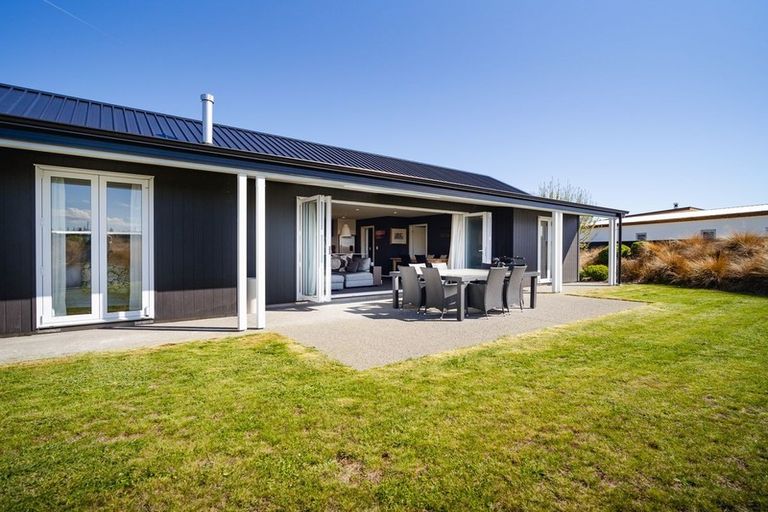 Photo of property in 26 Rhoboro Road, Twizel, 7901