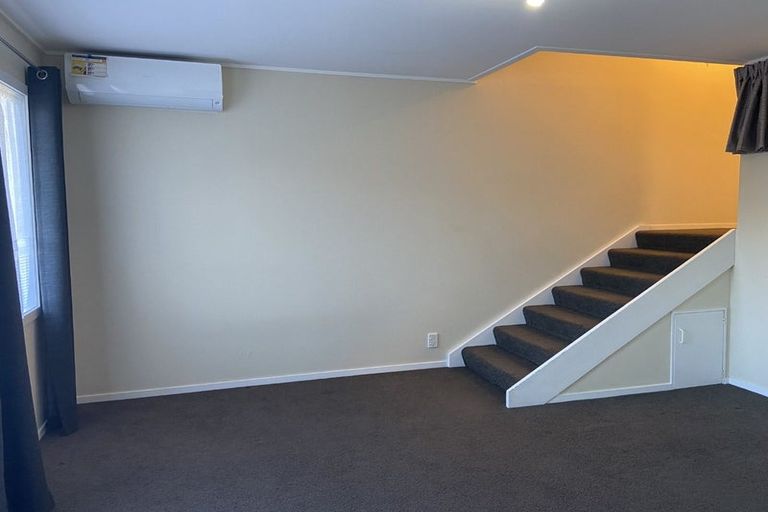 Photo of property in 3/7 Raroa Road, Kelburn, Wellington, 6012