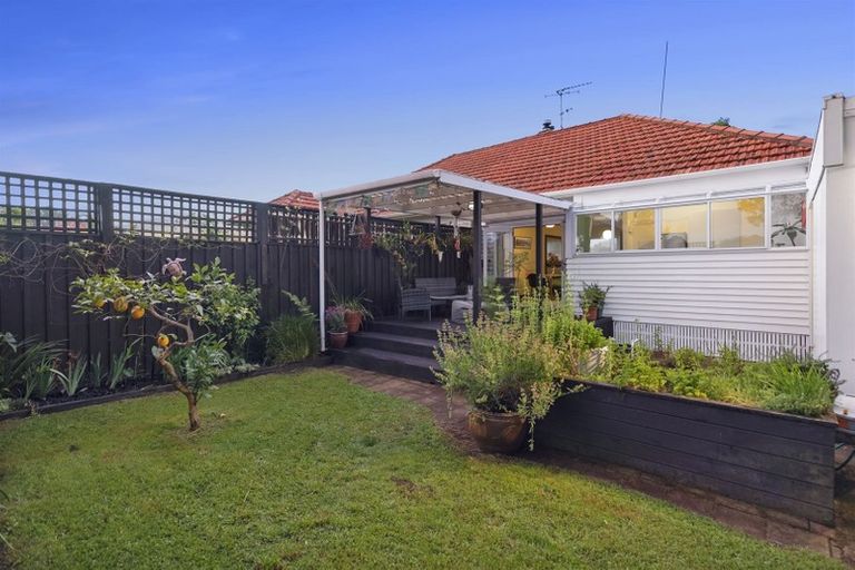 Photo of property in 14 Fergusson Street, Hamilton East, Hamilton, 3216
