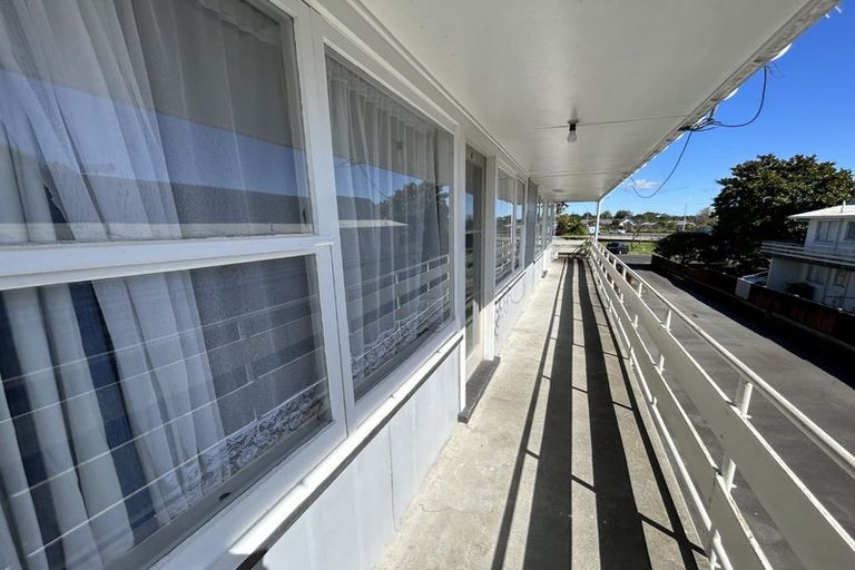 Photo of property in 35u4 Old Mill Street, Frankton, Hamilton, 3204