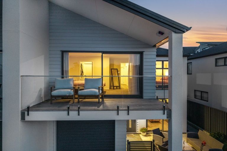 Photo of property in 3a Koreke Close, Kenepuru, 5022