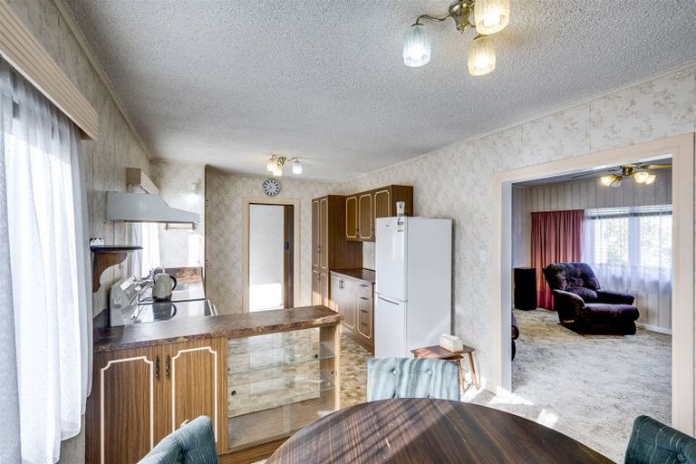 Photo of property in 413 Huia Street, Camberley, Hastings, 4120