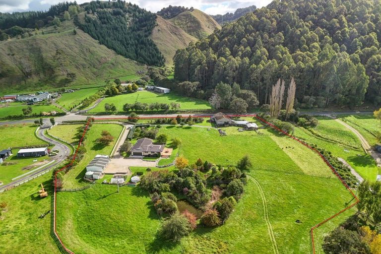 Photo of property in 1038 State Highway 4, Parikino, Whanganui, 4573