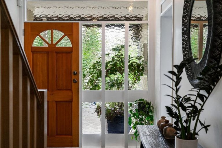 Photo of property in 54 Saddleback Rise, Murrays Bay, Auckland, 0630