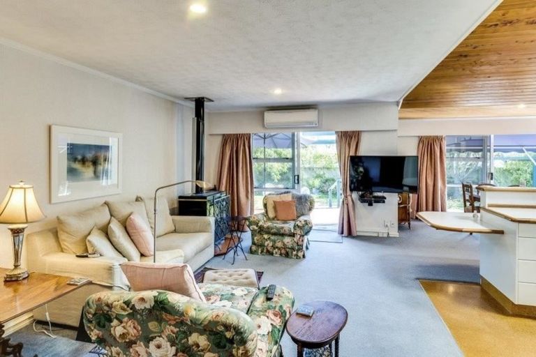 Photo of property in 43-45 Mount Herbert Road, Waipukurau, 4200