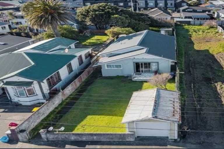 Photo of property in 14 Bolton Street, Petone, Lower Hutt, 5012