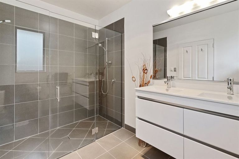 Photo of property in 27 Applefield Court, Northwood, Christchurch, 8051