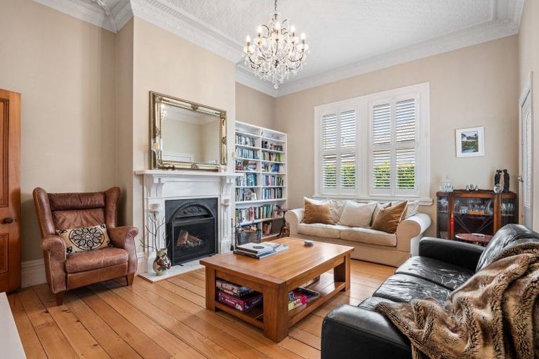 Photo of property in 58 Albert Road, Devonport, Auckland, 0624