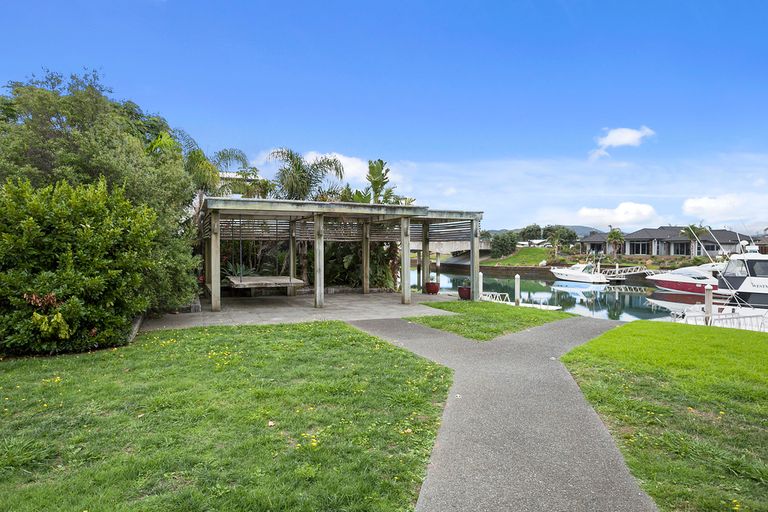 Photo of property in 5 Leeward Drive, Whitianga, 3510