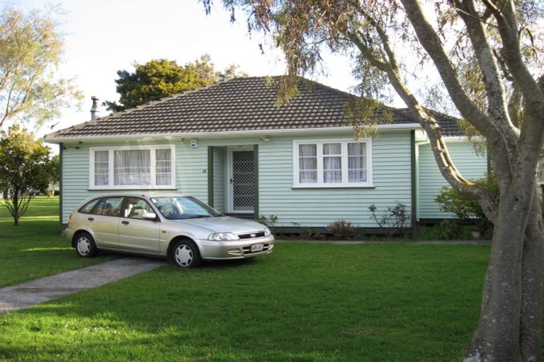 Photo of property in 90 Main Road, Wainuiomata, Lower Hutt, 5014