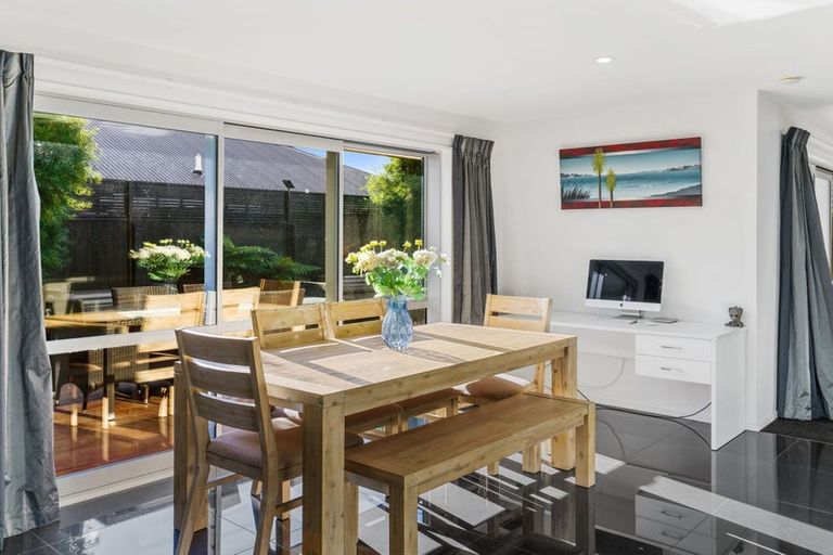 Photo of property in 6 Elgin Place, Prebbleton, 7604