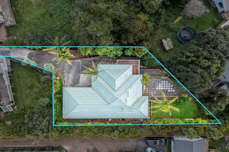 Photo of property in 2/67 Arran Road, Browns Bay, Auckland, 0630