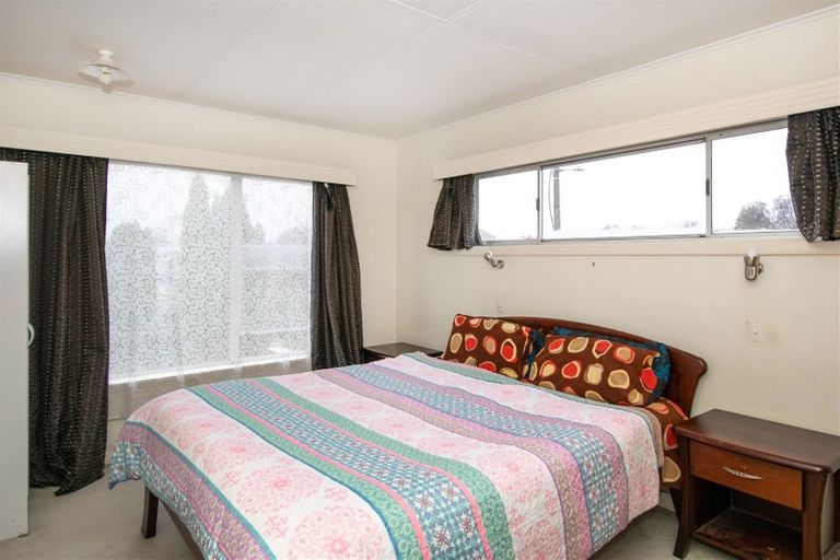 Photo of property in 2/12 John Street, Blenheim, 7201