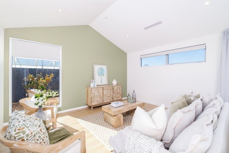 Photo of property in 43 Georgina Street, Marshland, Christchurch, 8083