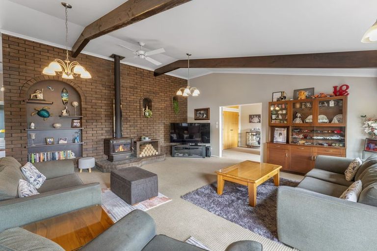 Photo of property in 10 Kapua Place, Taupo, 3330