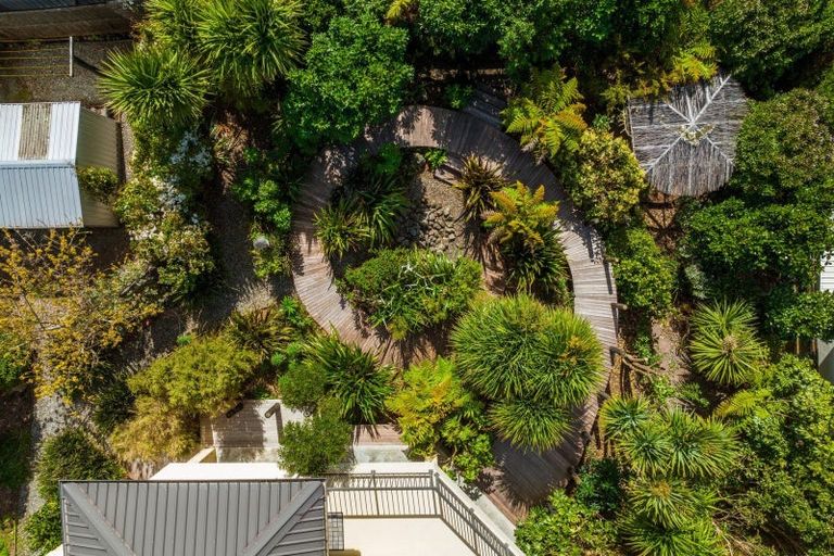 Photo of property in 8a Waimarama Street, Waikawa, Picton, 7220