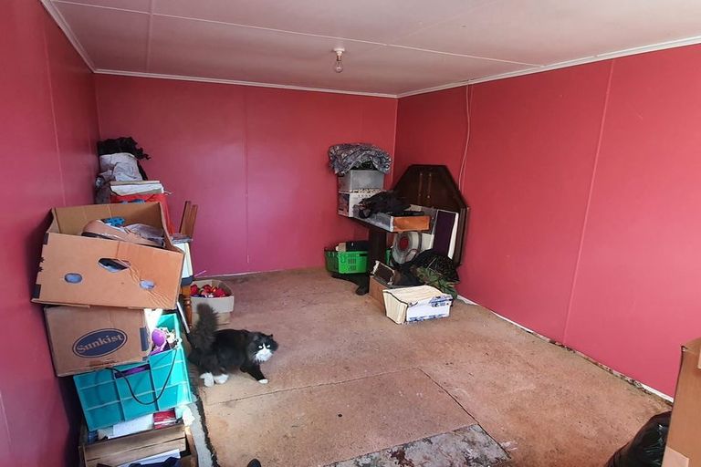 Photo of property in 18 James Street, Waimate, 7980