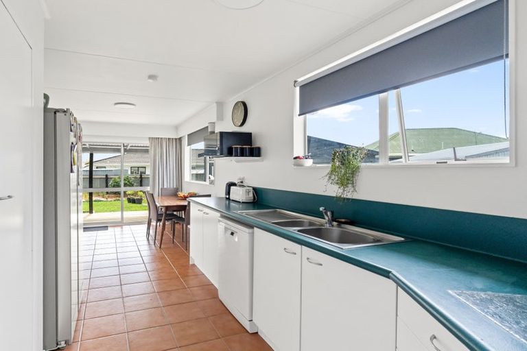 Photo of property in 39 Heather Street, Levin, 5510