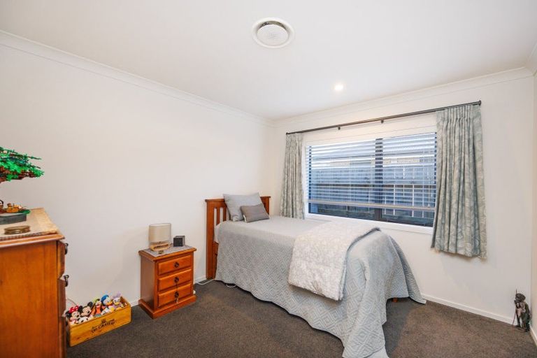 Photo of property in 1 Kanzan Grove, Feilding, 4702
