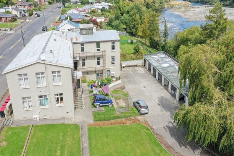 Photo of property in 1-8/57 Kana Street, Mataura, 9712