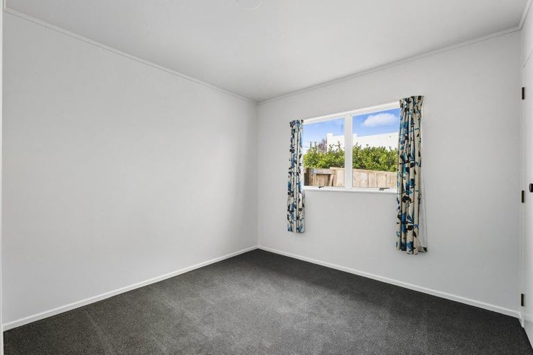 Photo of property in 17 Moehau Street, Te Puke, 3119