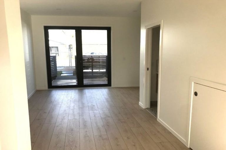 Photo of property in 16/21 Makomako Drive, Orewa, 0931