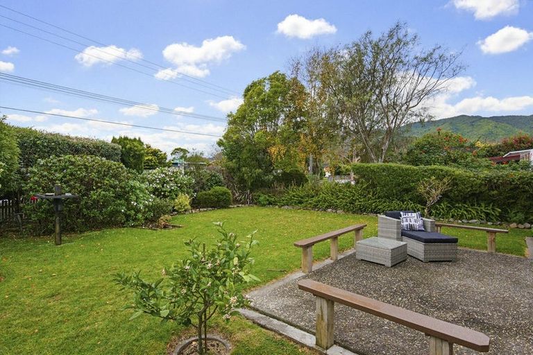 Photo of property in 38 Rimu Street, Waikanae, 5036