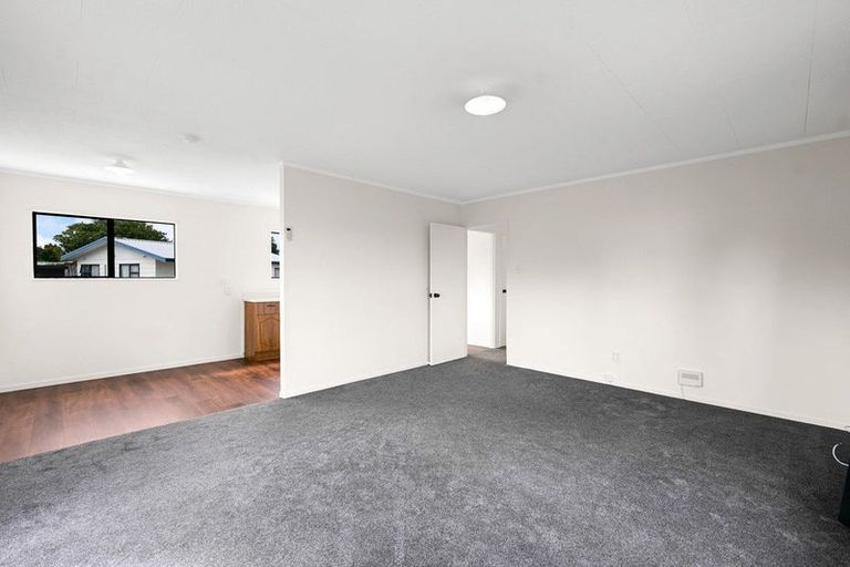 Photo of property in 3 Silkwood Lane, Melville, Hamilton, 3206
