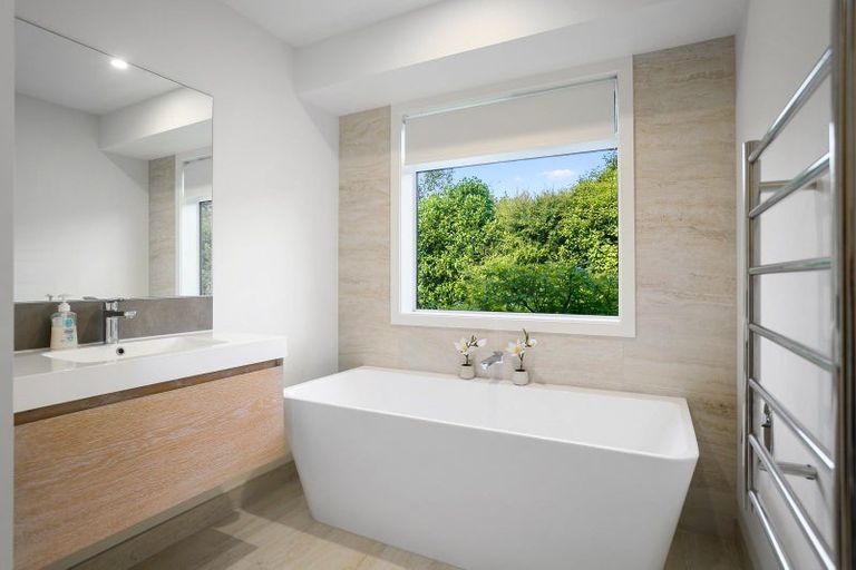 Photo of property in 9 Pukeko Grove, Cambridge, 3434