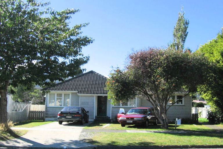 Photo of property in 7 Ngata Grove, Trentham, Upper Hutt, 5018