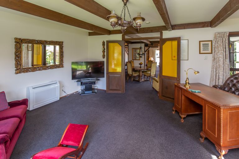 Photo of property in 24 Gothic Place, Ilam, Christchurch, 8041
