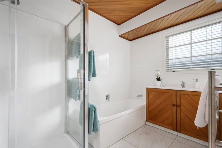 Photo of property in 9 Marwood Place, Mount Maunganui, 3116