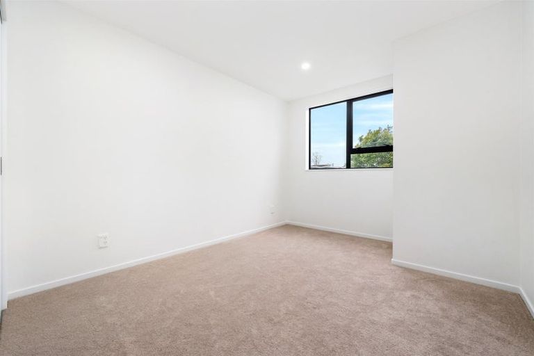Photo of property in 19b Farwood Drive, Henderson, Auckland, 0612