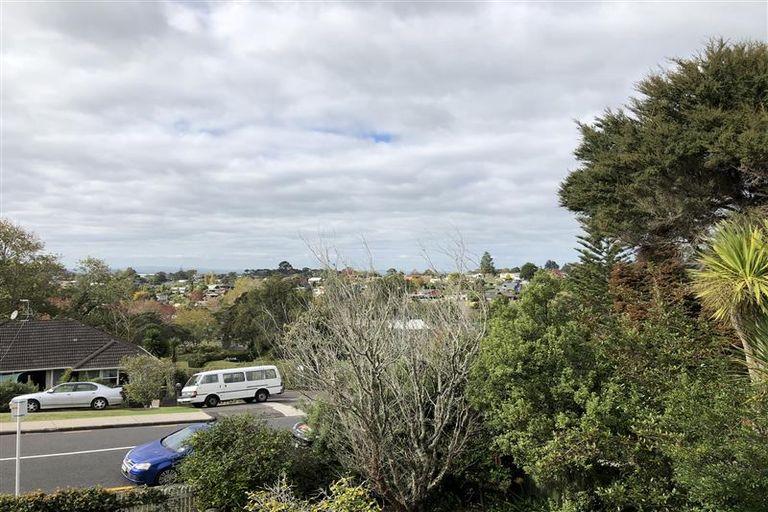 Photo of property in 89 Stottholm Road, Titirangi, Auckland, 0604