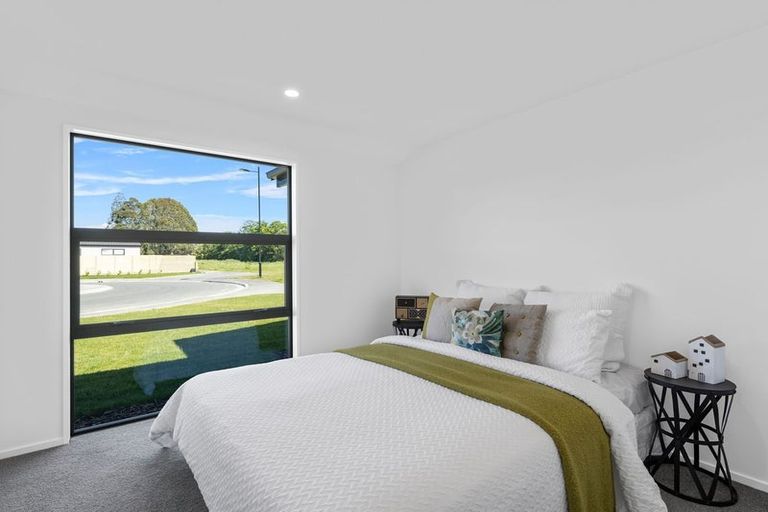 Photo of property in 24 Eccles Place, Halswell, Christchurch, 8025