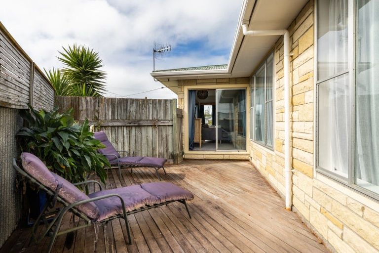 Photo of property in 32 Hyla Road, Haumoana, 4102