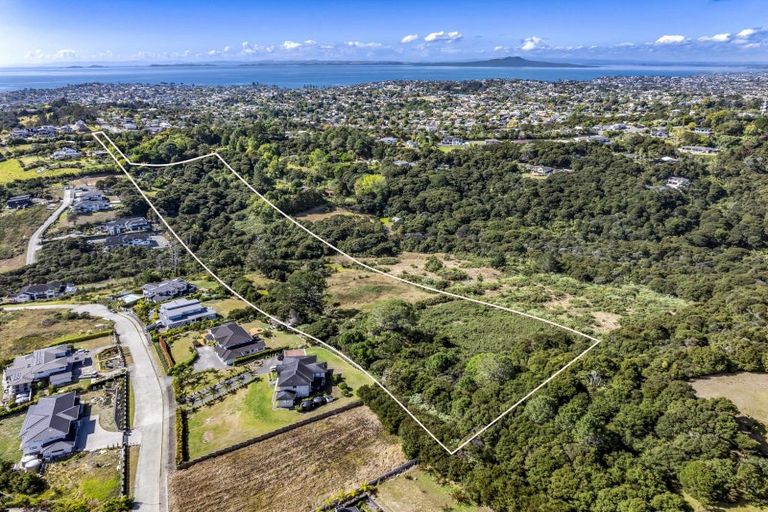 Photo of property in 287 Glenvar Road, Long Bay, Auckland, 0630