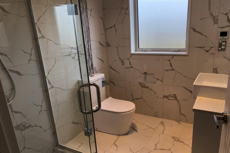 Photo of property in 37 Hikuawa Road, Flat Bush, Auckland, 2019
