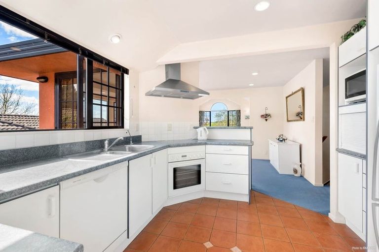 Photo of property in 79 Bushlands Park Drive, Albany, Auckland, 0632