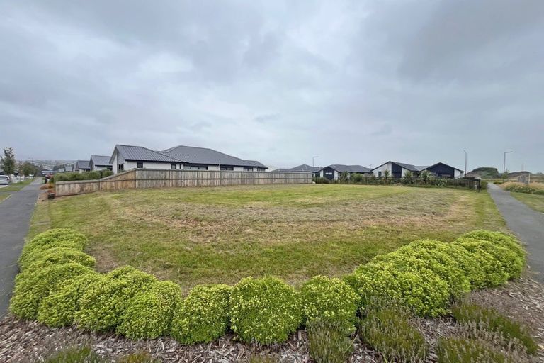 Photo of property in 35 Navarra Road, Halswell, 8025