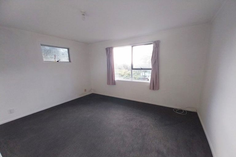 Photo of property in 1/14 Vonnell Place, Birkdale, Auckland, 0626