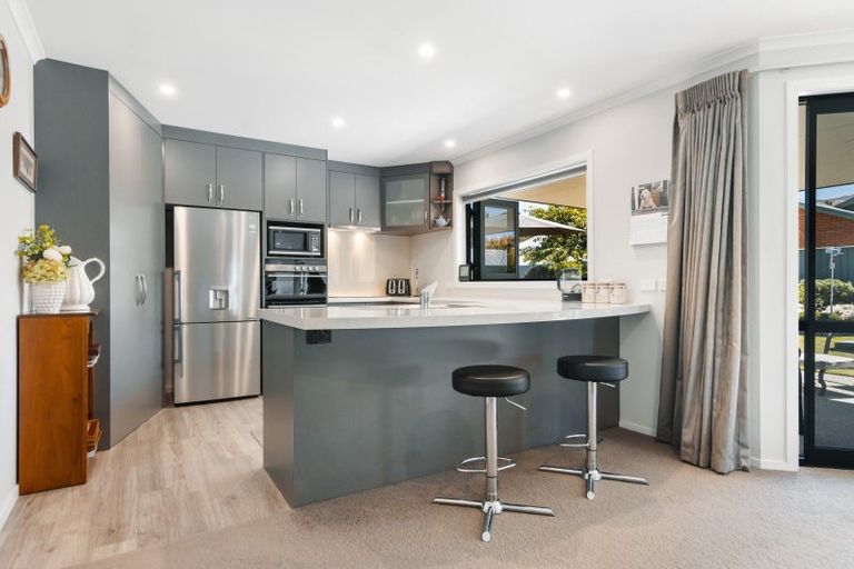 Photo of property in 6 Hartley Court, Cromwell, 9310