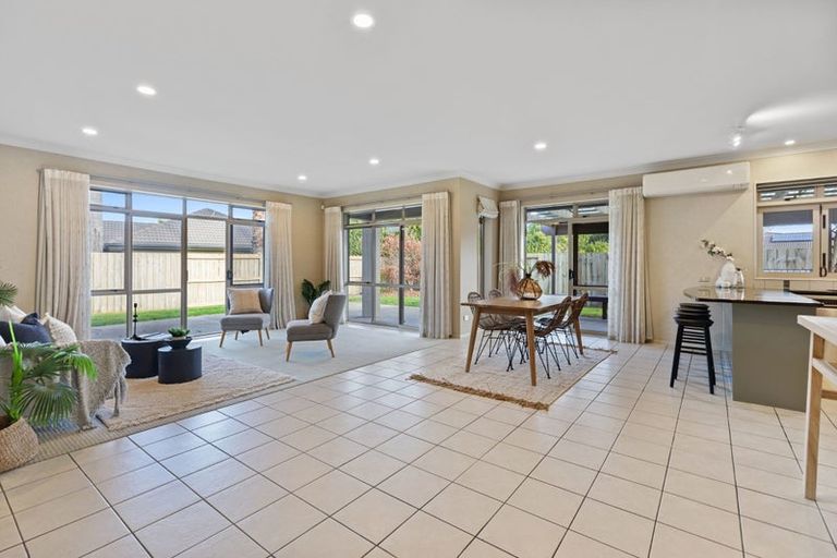 Photo of property in 35 Santa Cruz Drive, Papamoa Beach, Papamoa, 3118