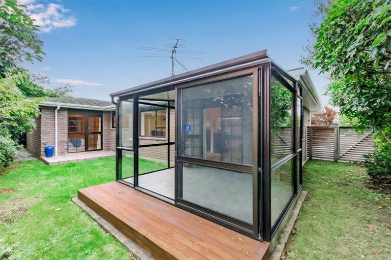 Photo of property in 56a Rewarewa Crescent, Waikanae, 5036