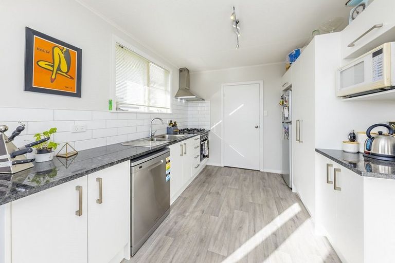 Photo of property in 45 Idlewild Avenue, Mangere, Auckland, 2022