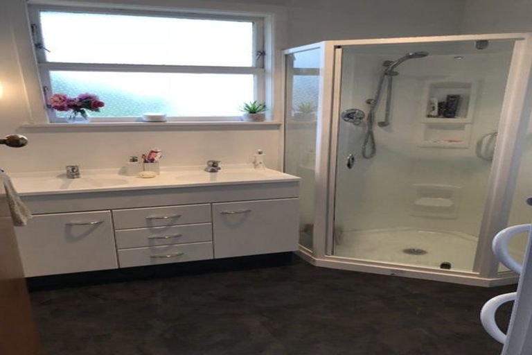 Photo of property in 24 Kennedy Drive, Levin, 5510