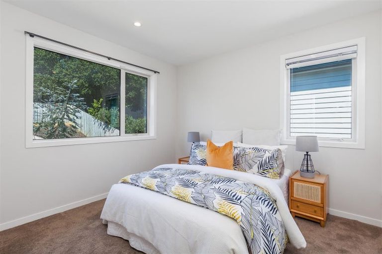 Photo of property in 5 Bridget Court, Red Beach, 0932