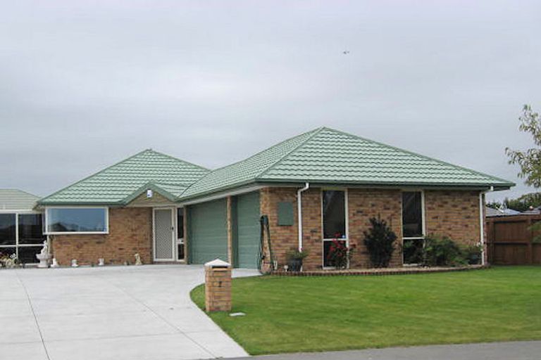 Photo of property in 7 Picasso Place, Rolleston, 7614