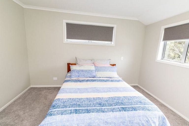 Photo of property in 12a Palmer Crescent, Silverstream, Upper Hutt, 5019