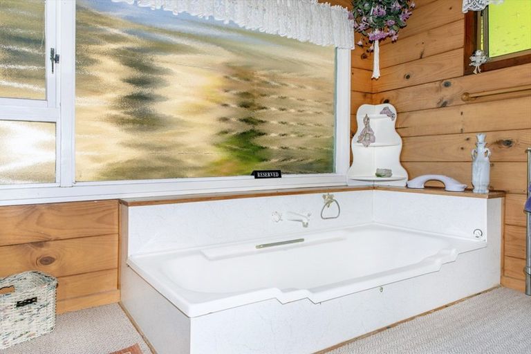 Photo of property in 3 Muriwai Drive, Whakatane, 3120